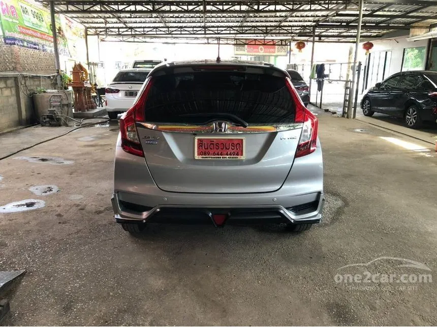 2021 Honda Jazz V+ i-VTEC Hatchback