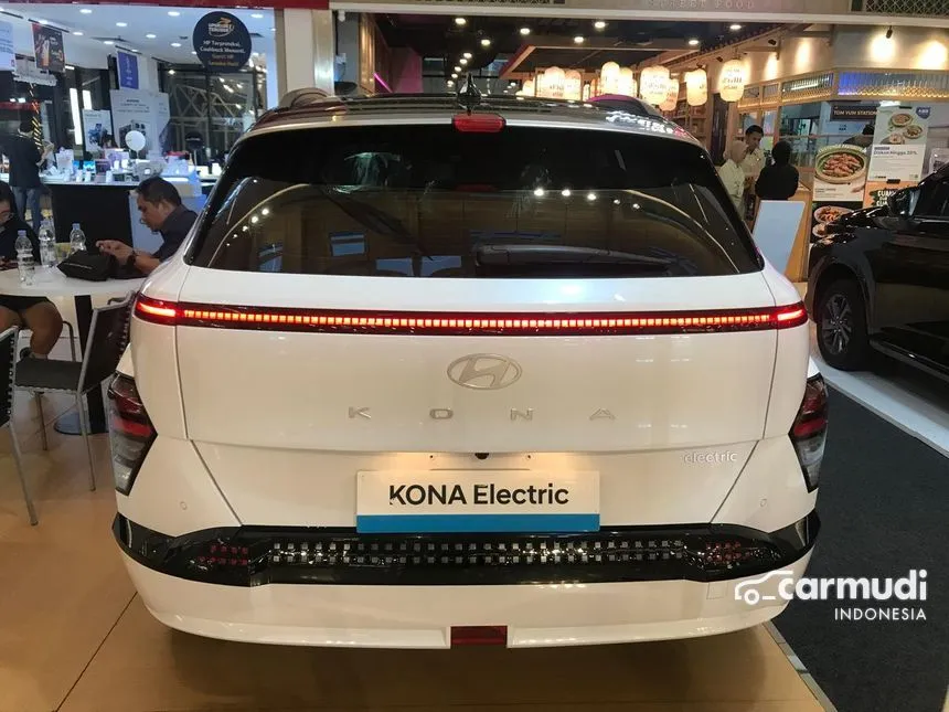 2024 Hyundai Kona Electric Long Range Signature Wagon