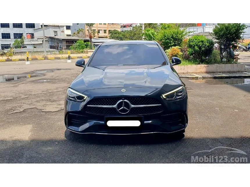 2023 Mercedes-Benz C300 AMG Line Sedan