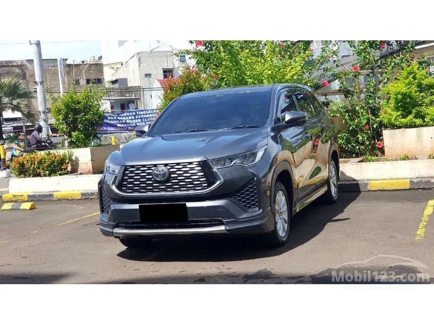 2025 Toyota Kijang Innova Zenix V HV Modellista (Premium Color) MPV