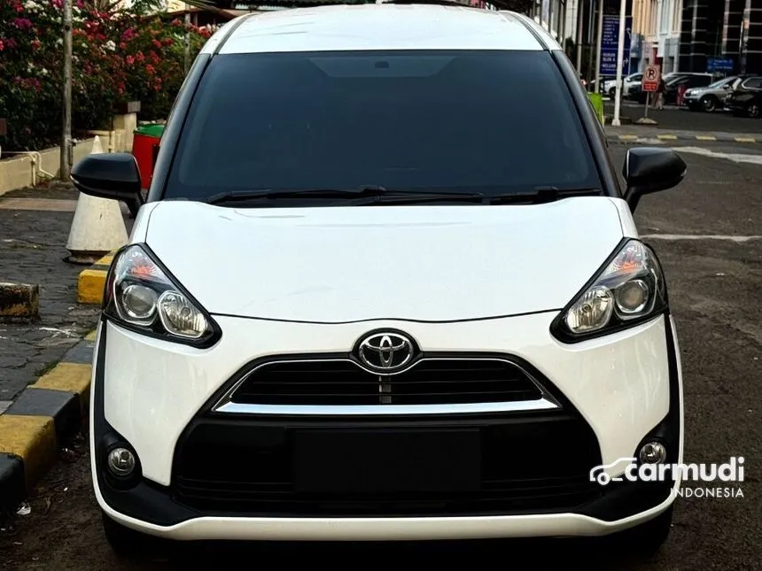 2017 Toyota Sienta V MPV