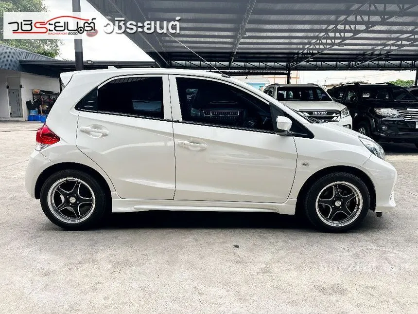 2017 Honda Brio V Hatchback