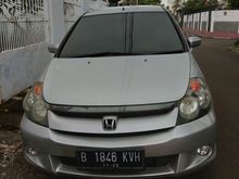 2006 Honda Stream 2.0 2 MPV