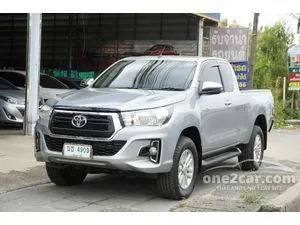 2018 Toyota HILUX REVO 2.4 E Prerunner Smart Cab Pickup