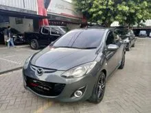 Mazda 2 1.5 V Sport AT 2012 Abu-abu TDP 33jt Kondisi Mobil Istimewa Bergaransi dan Dijamin Siap Pakai