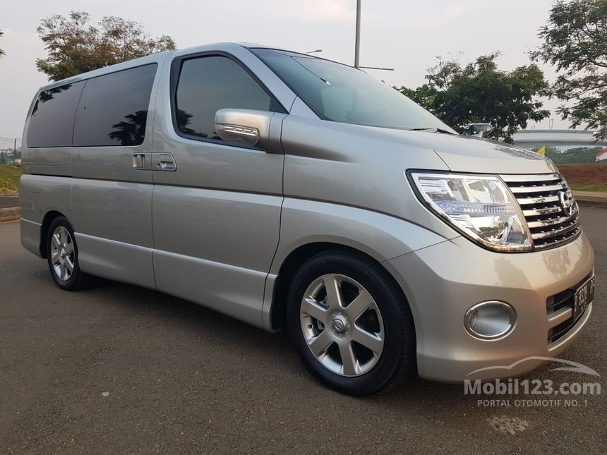 Nissan elgrand 2008