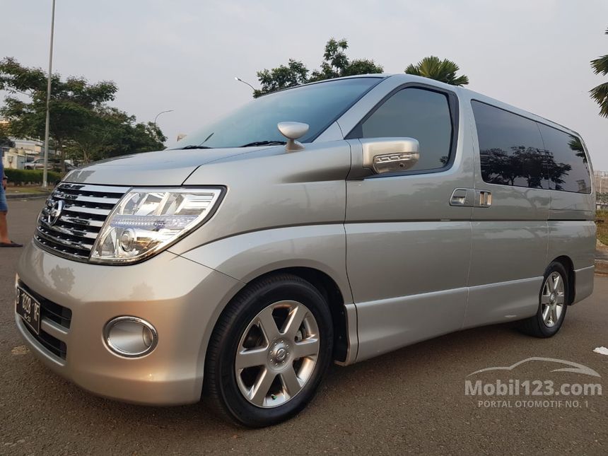 Nissan elgrand 2008