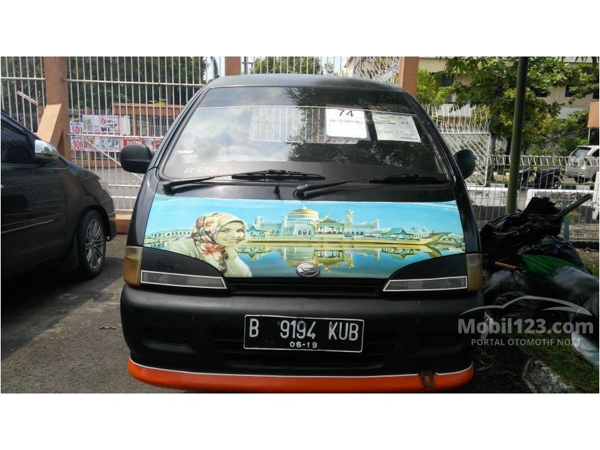 Jual Mobil Daihatsu Espass 2003 1.6 di Jawa Timur Manual 