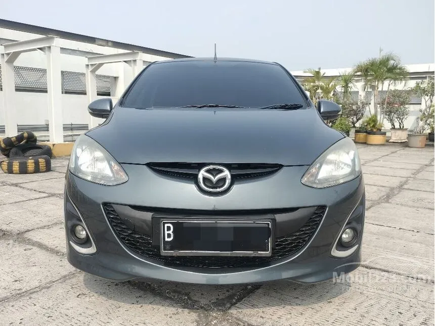 Jual Mobil Mazda 2 2013 V 1.5 di DKI Jakarta Automatic Hatchback Abu