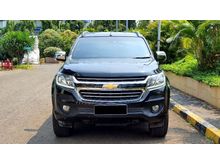 2017 Chevrolet Trailblazer 2.5 LTZ SUV Turbo AT Black On Black Diesel - KM 30RIBUAN hitam cash credit bisa dibantu