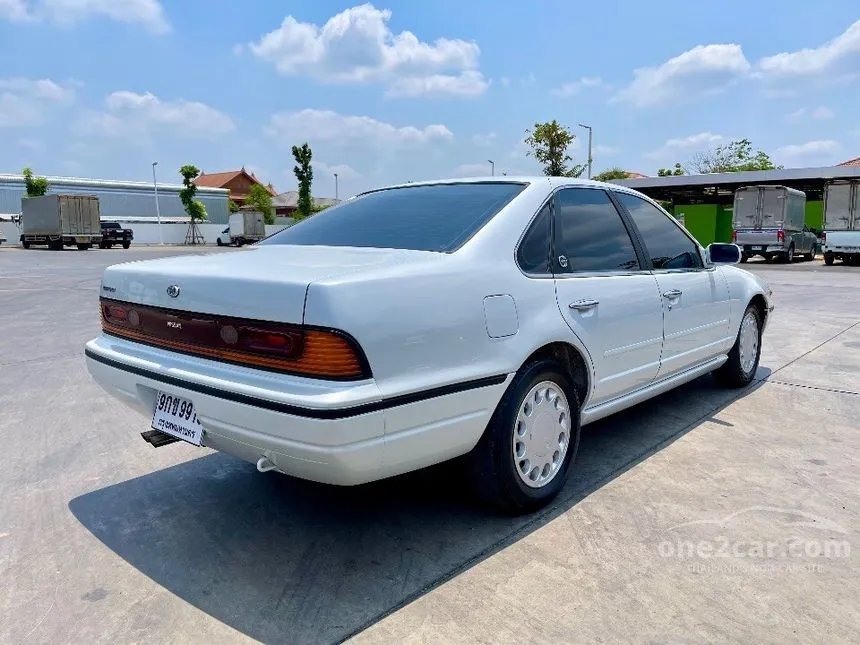 1992 Nissan Cefiro Sedan