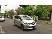 2009/2010 Honda Freed 1.5 E (PSD) Silver Km 56 rb ++ Lokasi Bogor