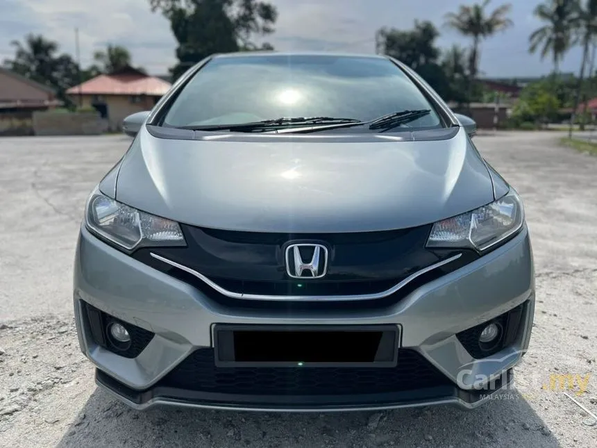 2015 Honda Jazz V i-VTEC Hatchback