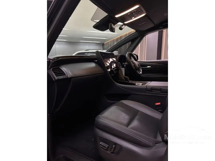 2024 Toyota Alphard HEV (Premium Color) MPV
