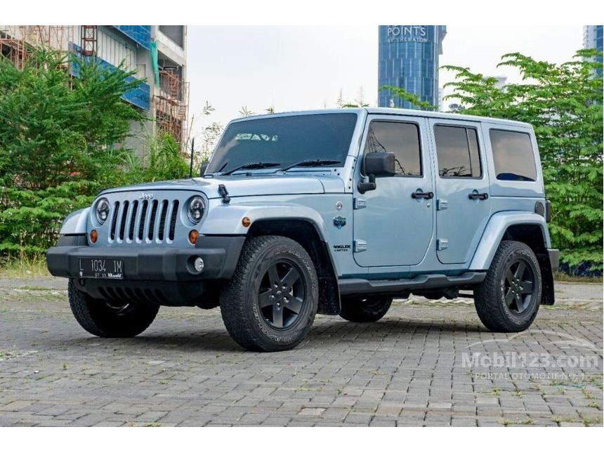 Jual Mobil Jeep Wrangler 2012 Sahara 