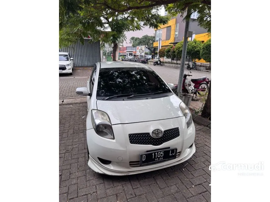 2007 Toyota Yaris S Limited Hatchback