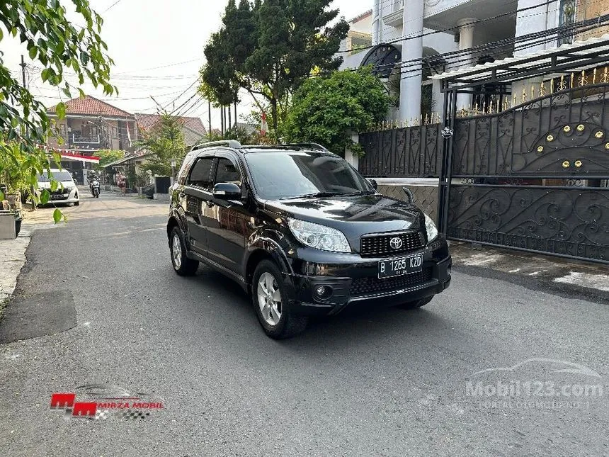 Jual Mobil Toyota Rush 2013 TRD Sportivo 1.5 di Jawa Barat Automatic SUV Hitam Rp 135.000.000
