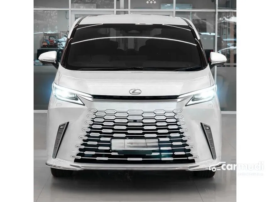 2024 Lexus LM350h Van Wagon