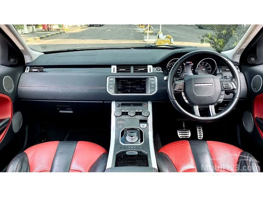 2013 Land Rover Range Rover Evoque Dynamic Luxury Si4 SUV