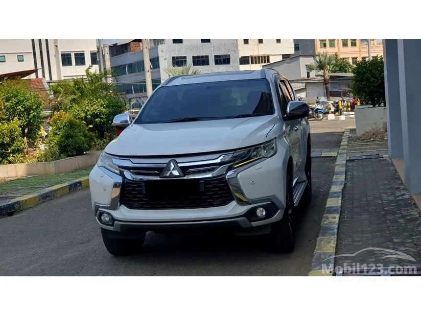 2019 Mitsubishi Pajero Sport Dakar 4X2 SUV