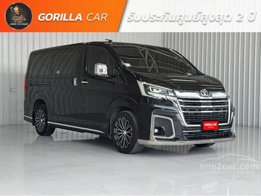 2022 Toyota Majesty Premium Van