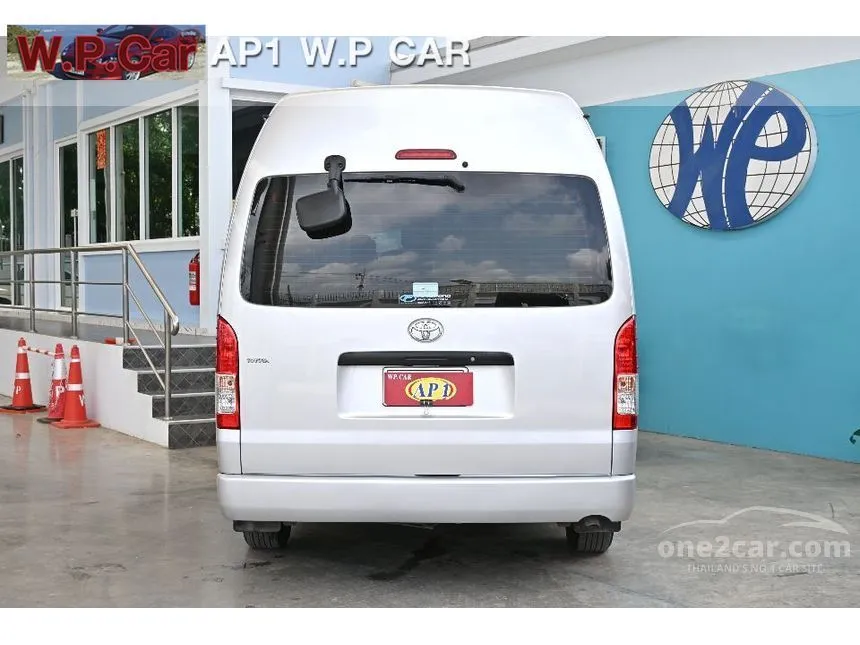 2019 Toyota HIACE D4D Van