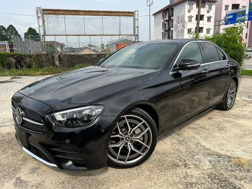 2022 Mercedes-Benz E200 AMG Sedan