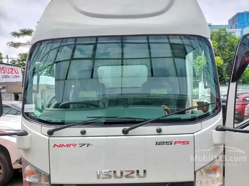 2022 Isuzu Elf NLR 55 TX Trucks