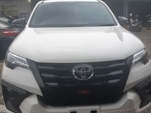 2018 Toyota Fortuner 2.4 TRD SUV