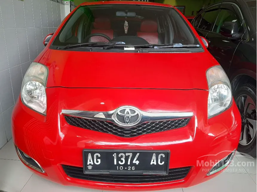Jual Mobil Toyota Yaris 2011 J 1.5 di Jawa Timur Automatic Hatchback Merah Rp 112.000.000