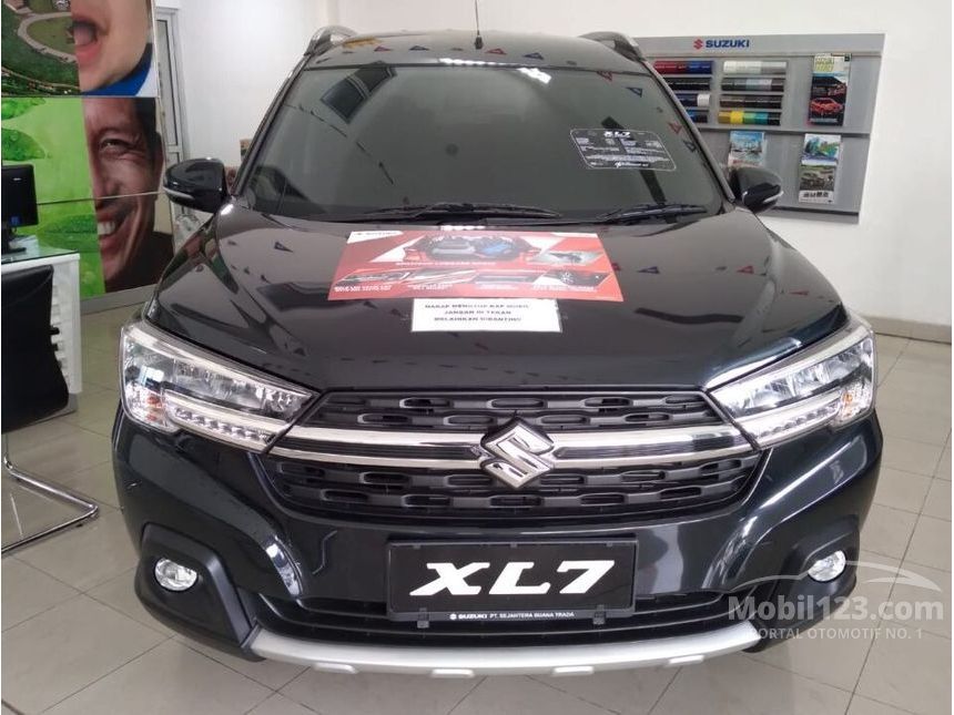  Jual Mobil Suzuki XL7  2021 ALPHA 1 5 di Banten Automatic 