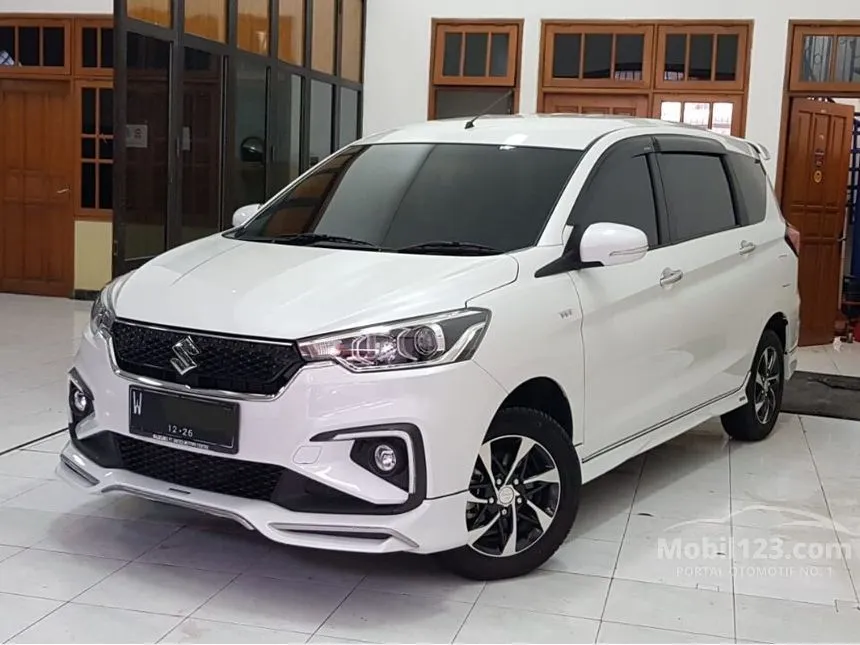 Jual Mobil Suzuki Ertiga 2021 Sport 1.5 di Jawa Timur Manual MPV Putih Rp 250.000.000