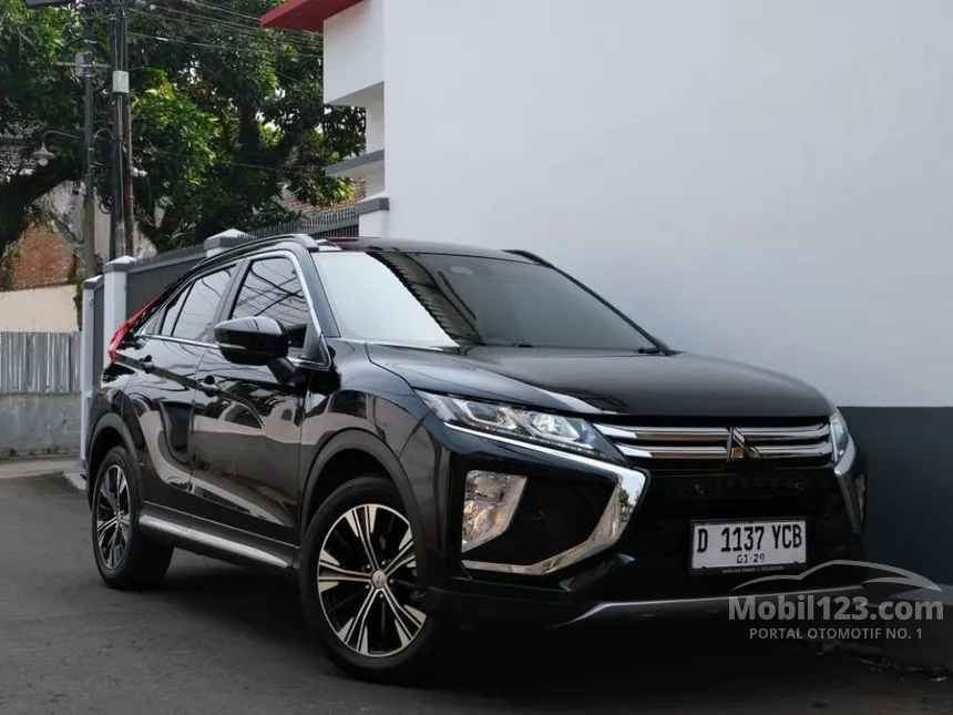 Jual Mobil Mitsubishi Eclipse Cross 2019 Ultimate 1.5 di Jawa Barat Automatic Wagon Hitam Rp 368.000.000