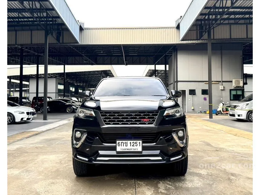 2016 Toyota FORTUNER V SUV