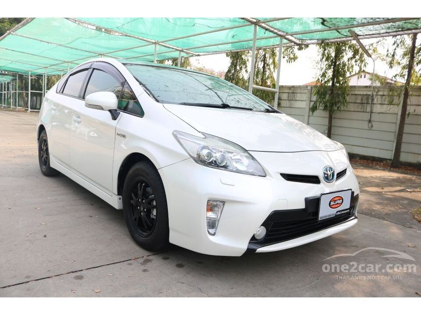 2013 Toyota Prius 1.8 (ปี 09-16) Hybrid Top option grade Hatchback for ...