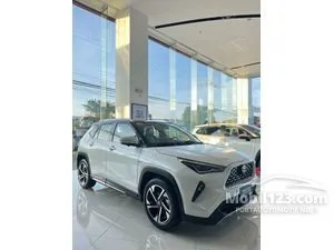 2026 Toyota Yaris Cross 1.5 S HV SUV