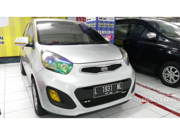 KIA Mobil Bekas Baru dijual di Surabaya Jawa-timur 