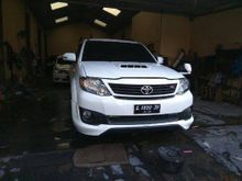 Toyota Fortuner 2.5 G VNT DSL AT 2014 putih