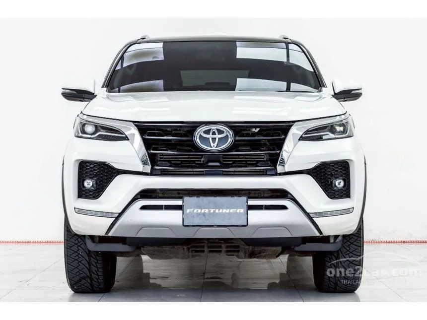 2021 Toyota FORTUNER V SUV