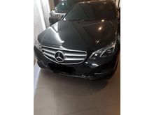 DIJUAL Mercedes-Benz E250 PEMAKAIAN 2016