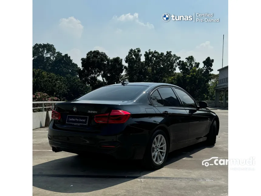 2016 BMW 320i Sport Sedan