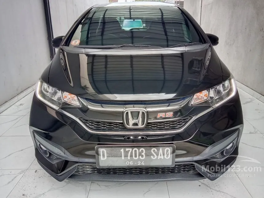 Jual Mobil Honda Jazz 2019 RS 1.5 di Jawa Barat Automatic Hatchback Hitam Rp 248.000.000
