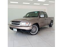 2004 Toyota Hilux Tiger 2.5 EXTRACAB E Pickup MT