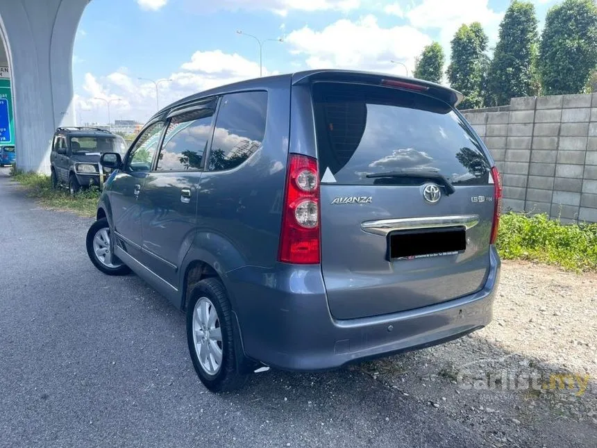 2011 Toyota Avanza G MPV