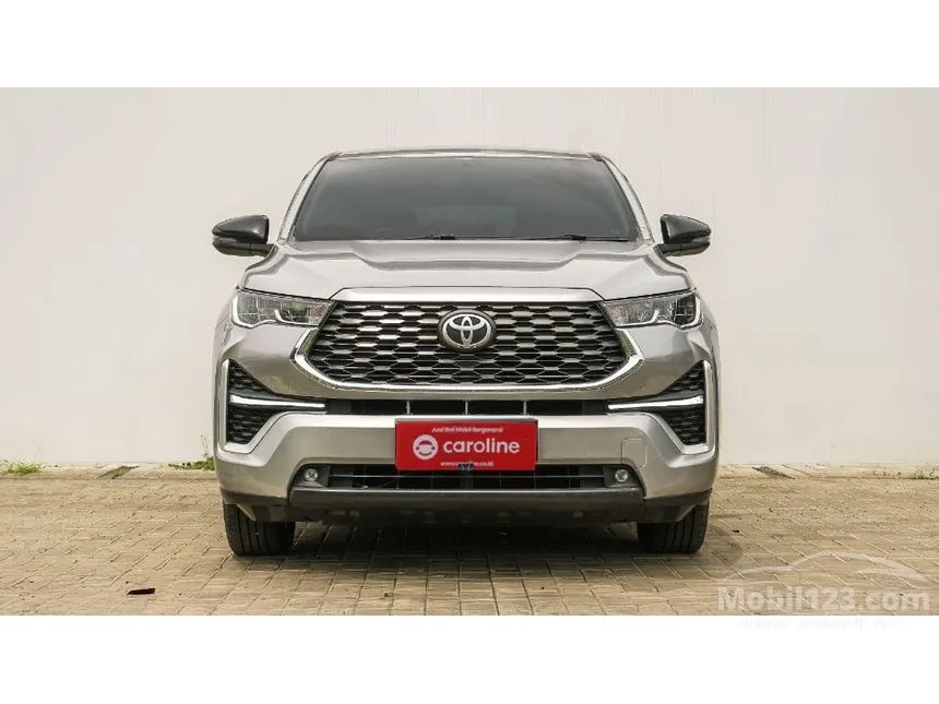 2022 Toyota Kijang Innova Zenix V (Non Premium Color) MPV