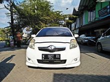 2011 Toyota Yaris 1.5 S Limited Hatchback + Audio
