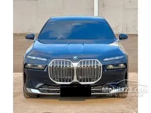 2024 BMW i7 xDrive60 Gran Lusso Sedan