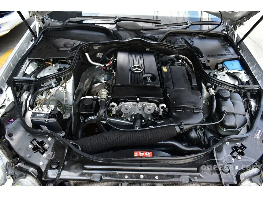 2009 Mercedes-Benz E200 NGT Sedan