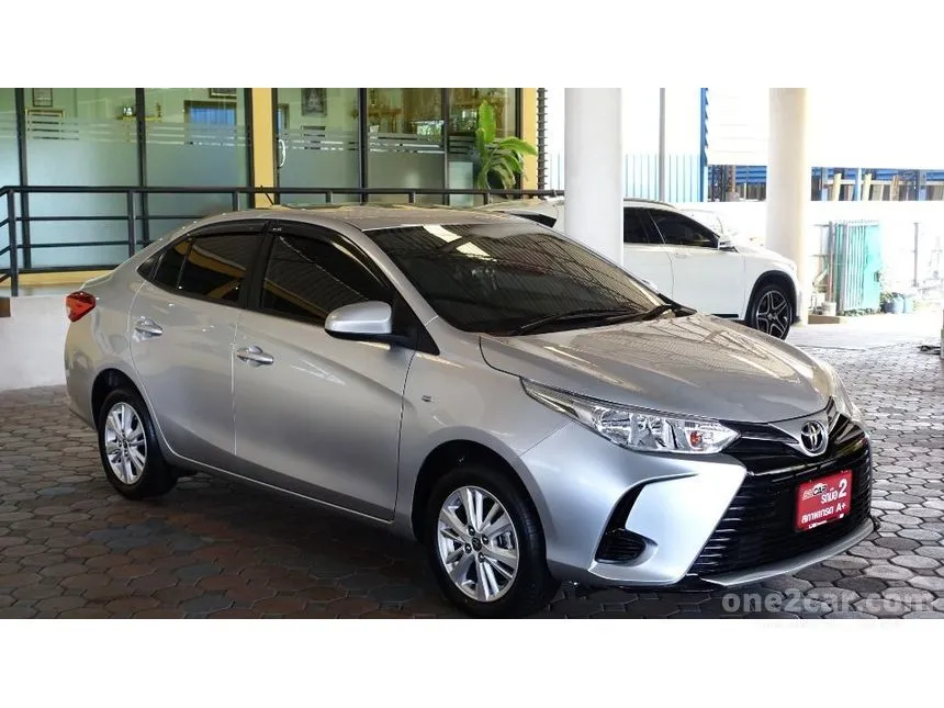 2021 Toyota Yaris Ativ Entry Sedan