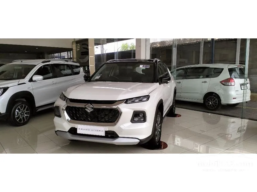 Jual Mobil Suzuki Grand Vitara 2024 MHEV GX Two Tone 1.5 di Jawa Barat Automatic SUV Putih Rp 367.500.000